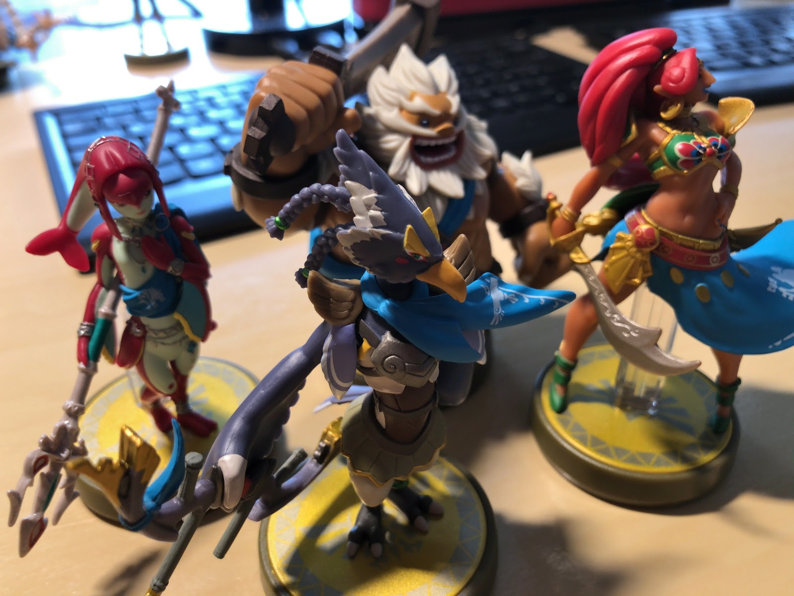 amiibo 四人の英傑セットを買った - HsbtDiary(2018-01-15)